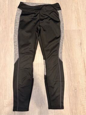 She Fleece lined Black & Heather Gray Athletic Leggings with Contrast Panels